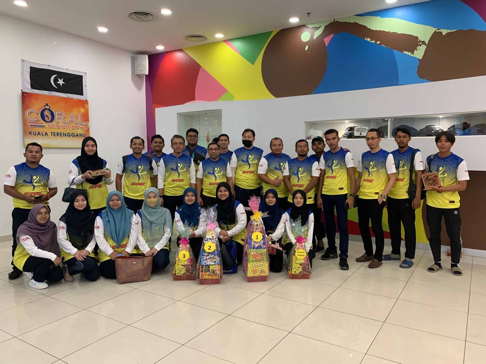 Tenpin Bowling Bersama Ahli Kelab