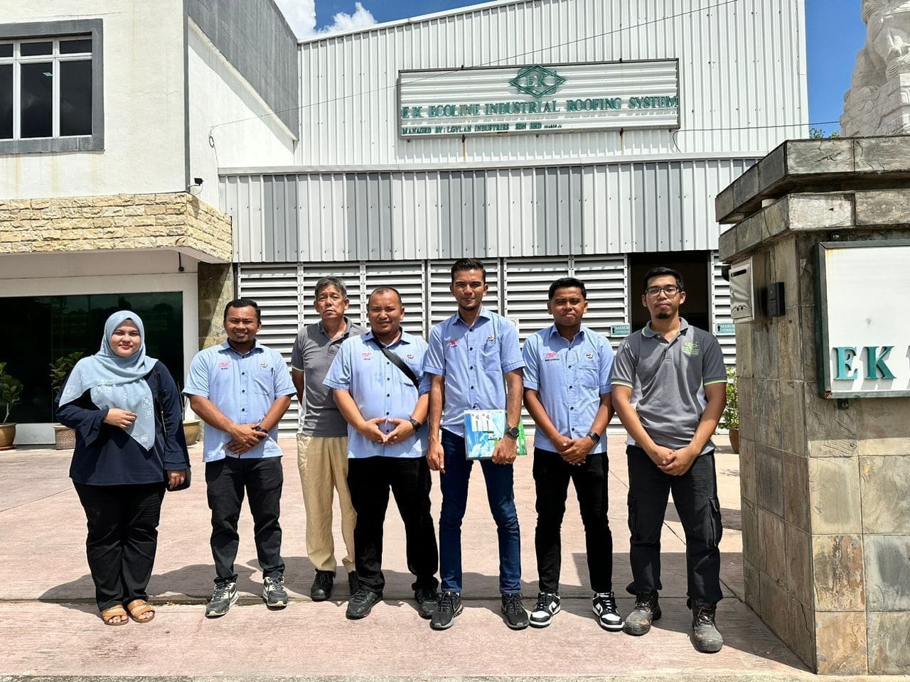 Lawatan ke EK Ecoline Industrial Roofing System